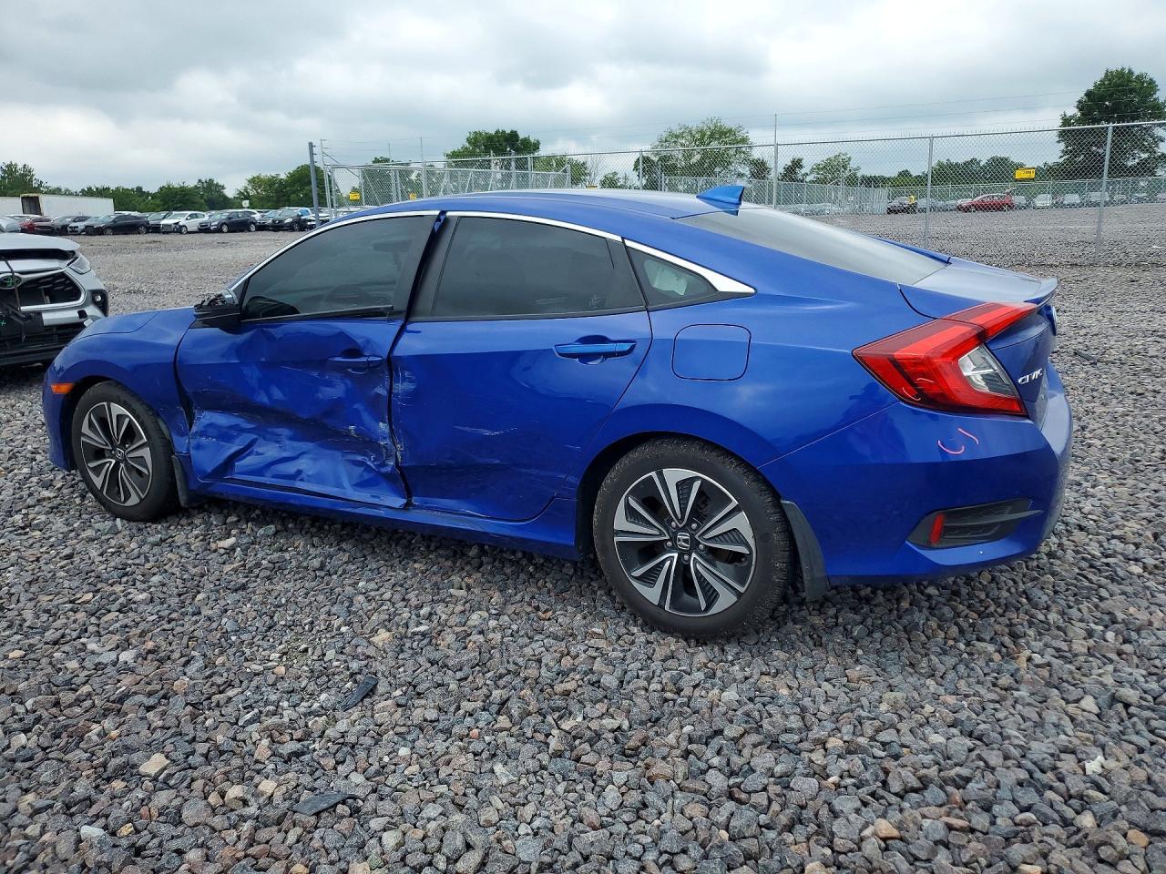 2017 Honda Civic Ex - Фото 2