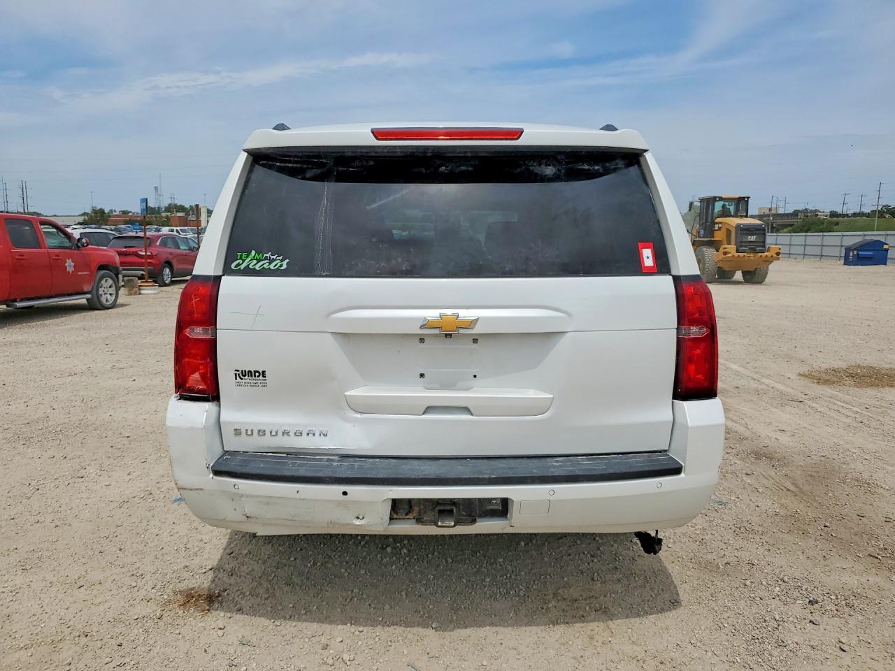 2017 Chevrolet Suburban K1500 Lt - Image 6