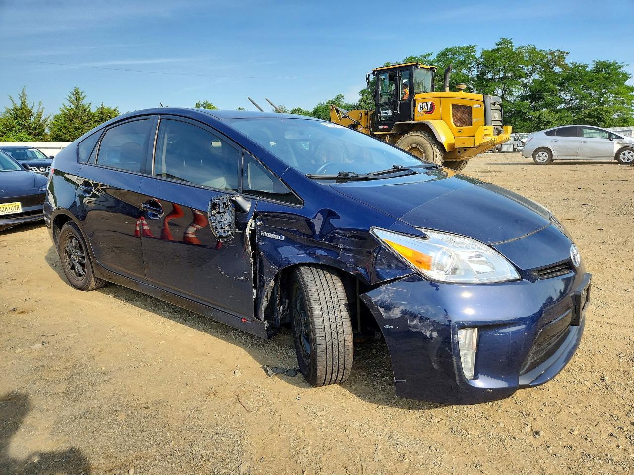 2013 Toyota Prius Four - Image 4