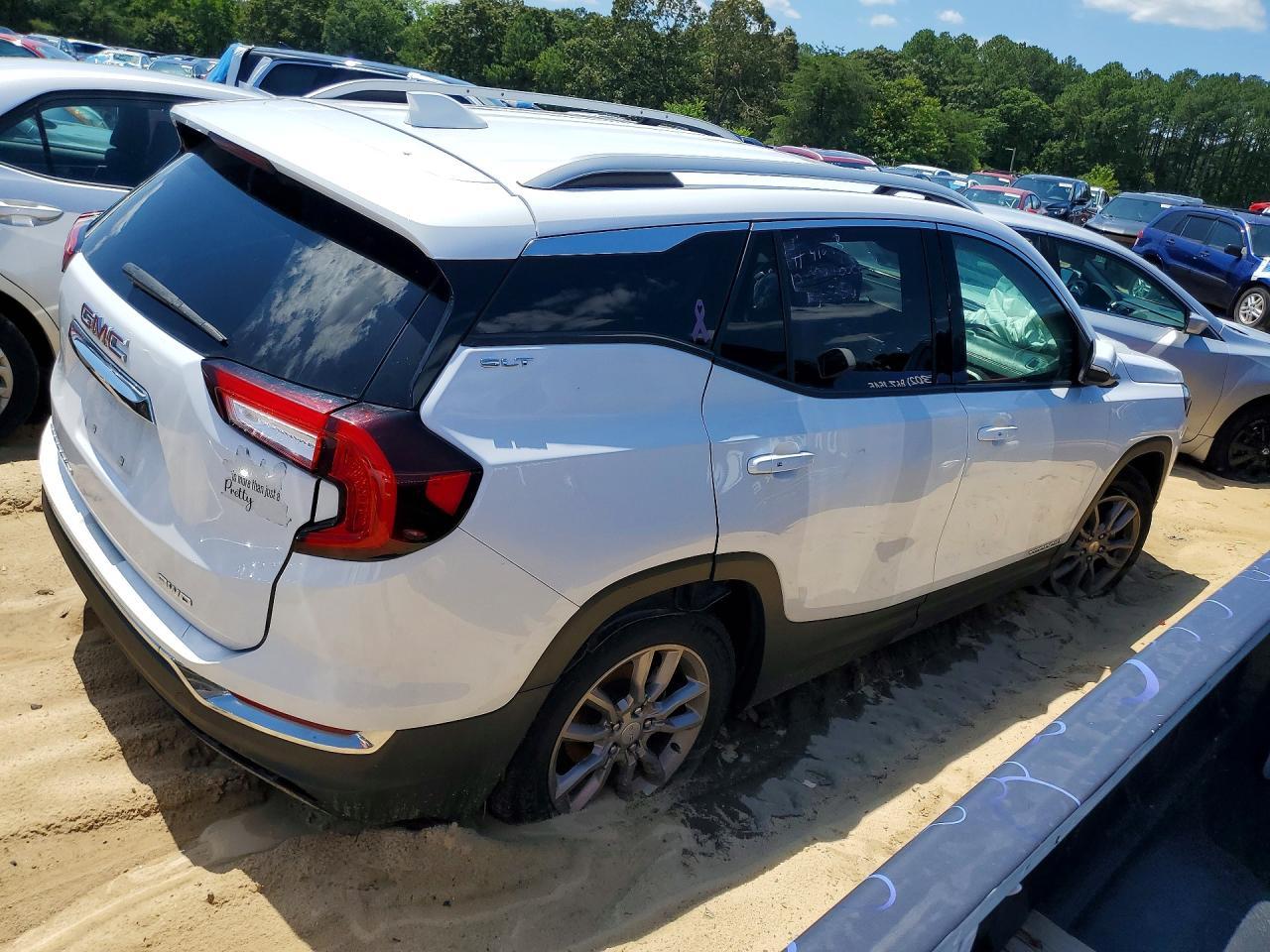2022 GMC Terrain Slt - Фото 3