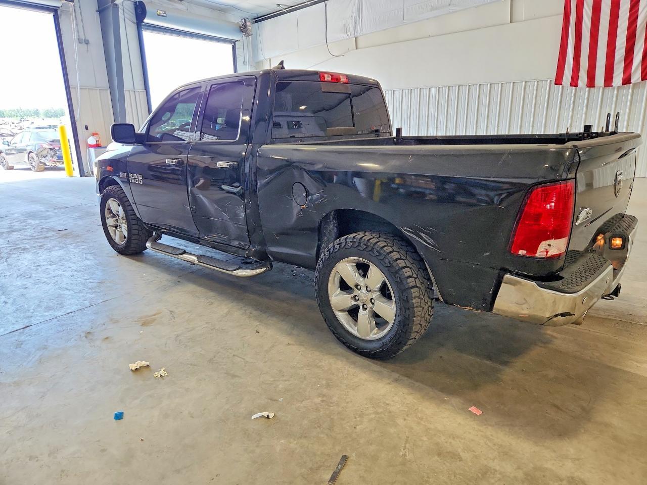 2017 Ram 1500 Slt - Image 2