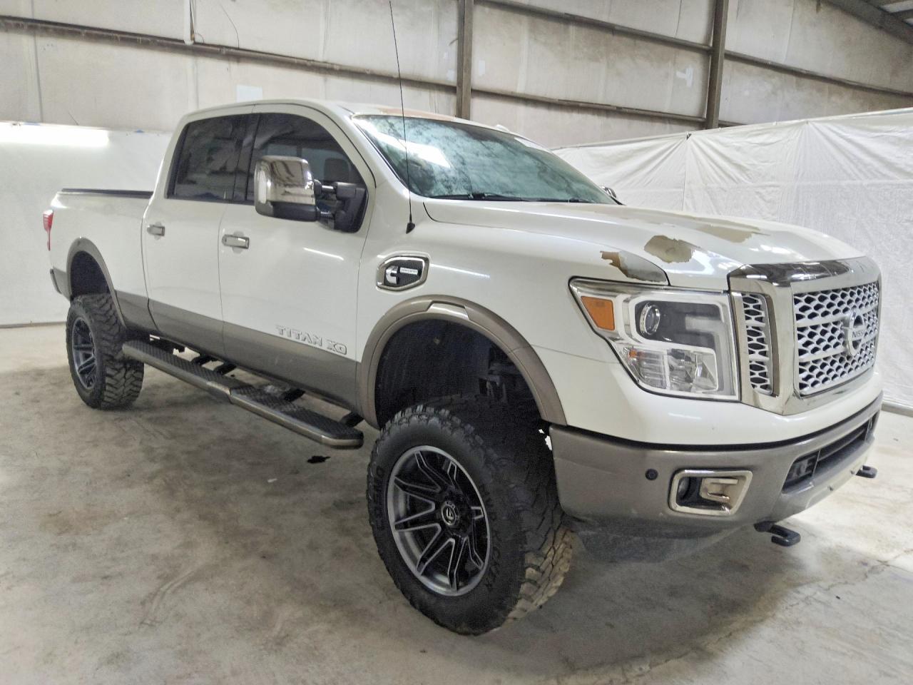 2018 Nissan Titan Xd Platinum Reserve - Image 4