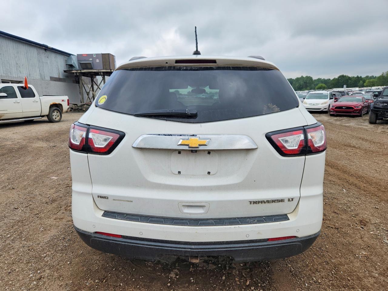 2016 Chevrolet Traverse Lt - Фото 6