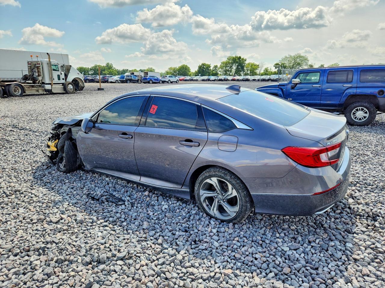 2018 Honda Accord Ex - Image 2