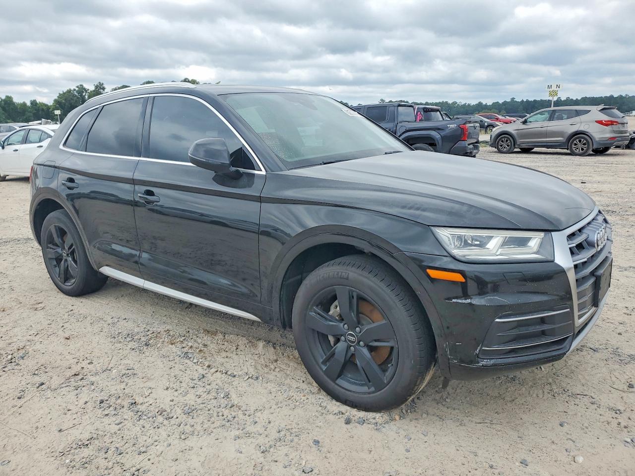 2019 Audi Q5 Premium Plus - Фото 4