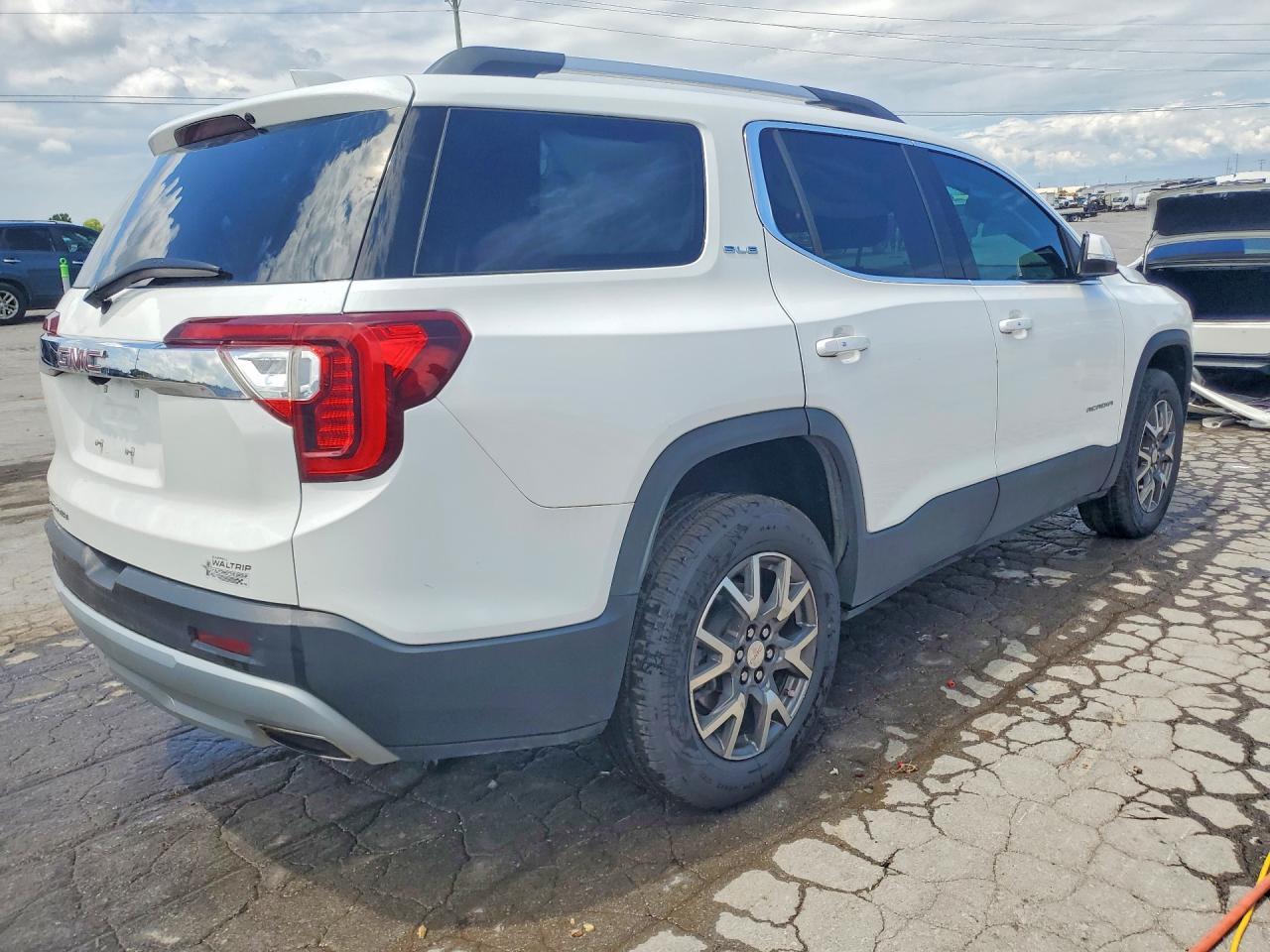 2023 GMC Acadia Sle - Фото 3