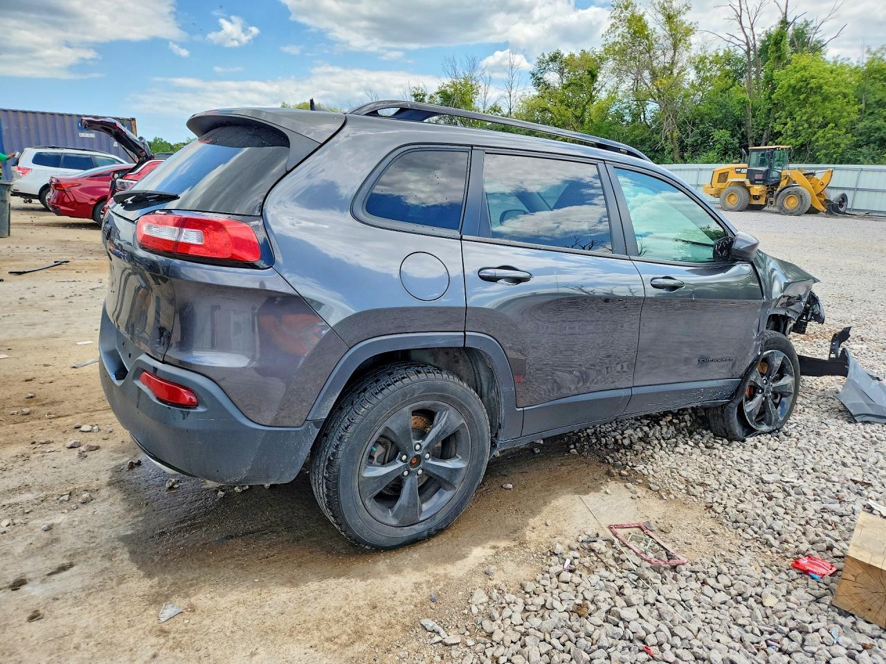 2016 Jeep Cherokee Latitude - Фото 3