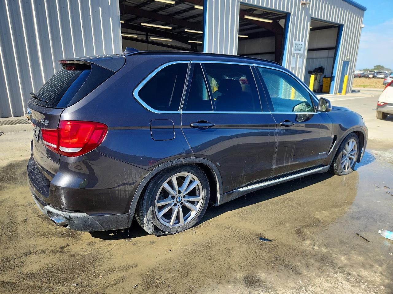 2015 BMW X5 xDrive35I - Фото 3
