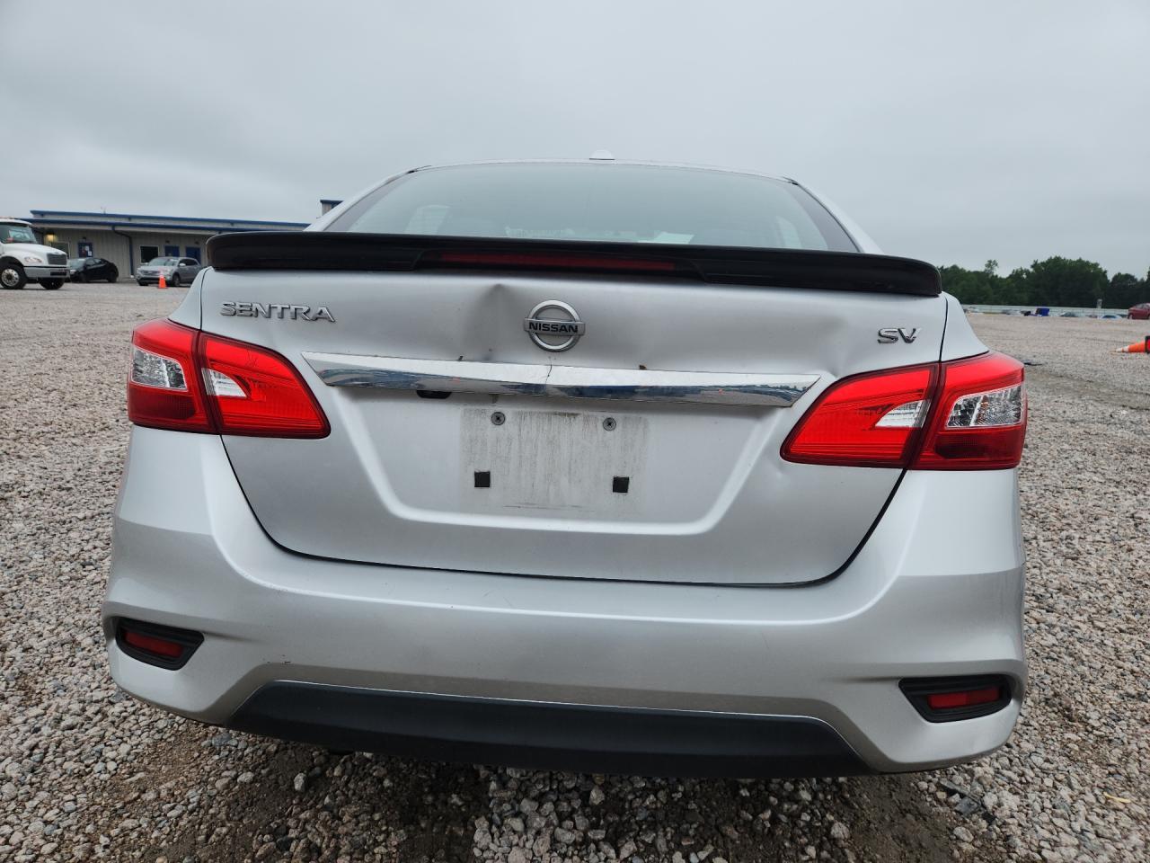 2019 Nissan Sentra Sv - Фото 6