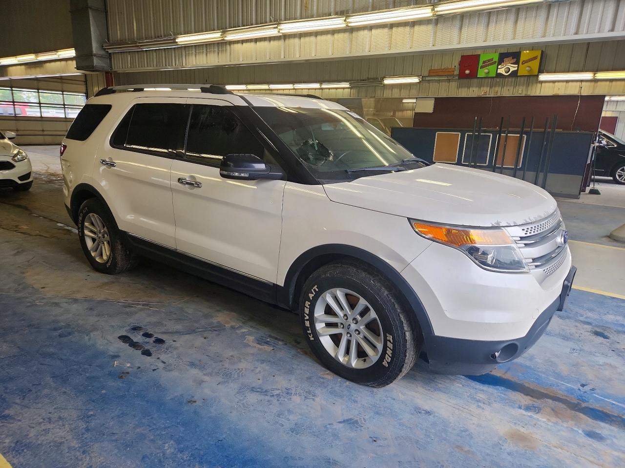 2013 Ford Explorer Xlt - Фото 4