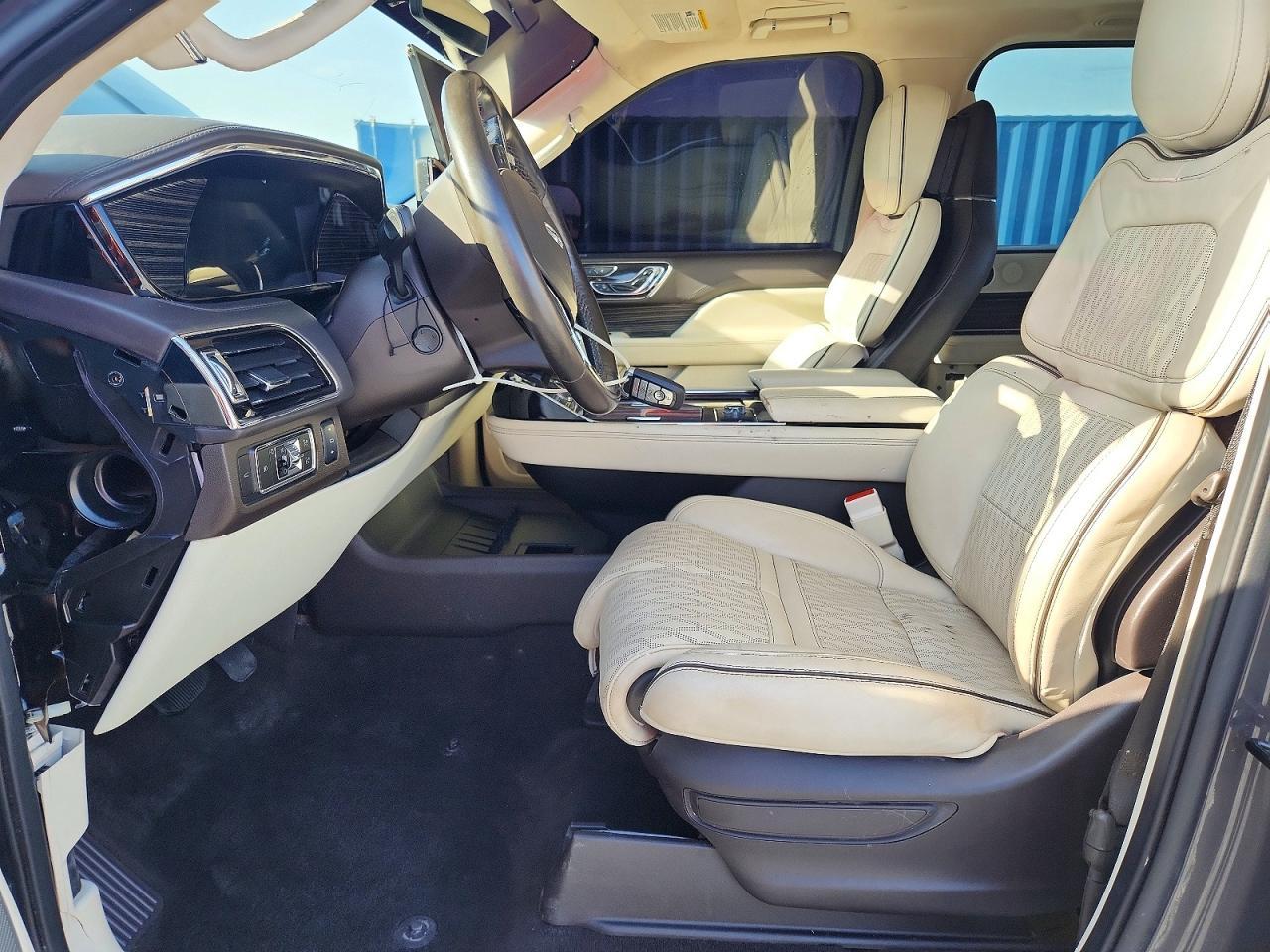 2023 Lincoln Navigator Black Label - Фото 7