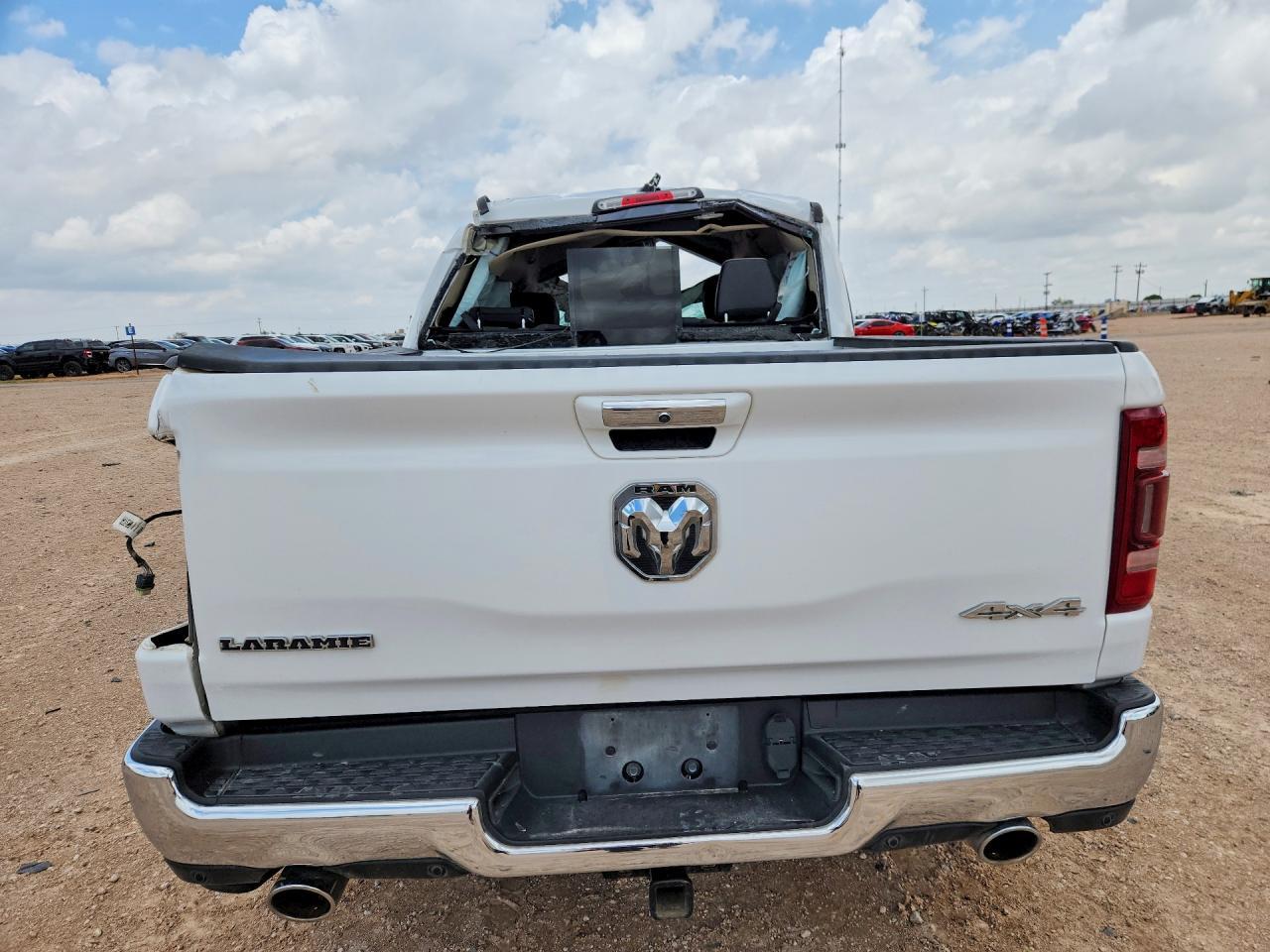 2021 Ram 1500 Laramie - Фото 6