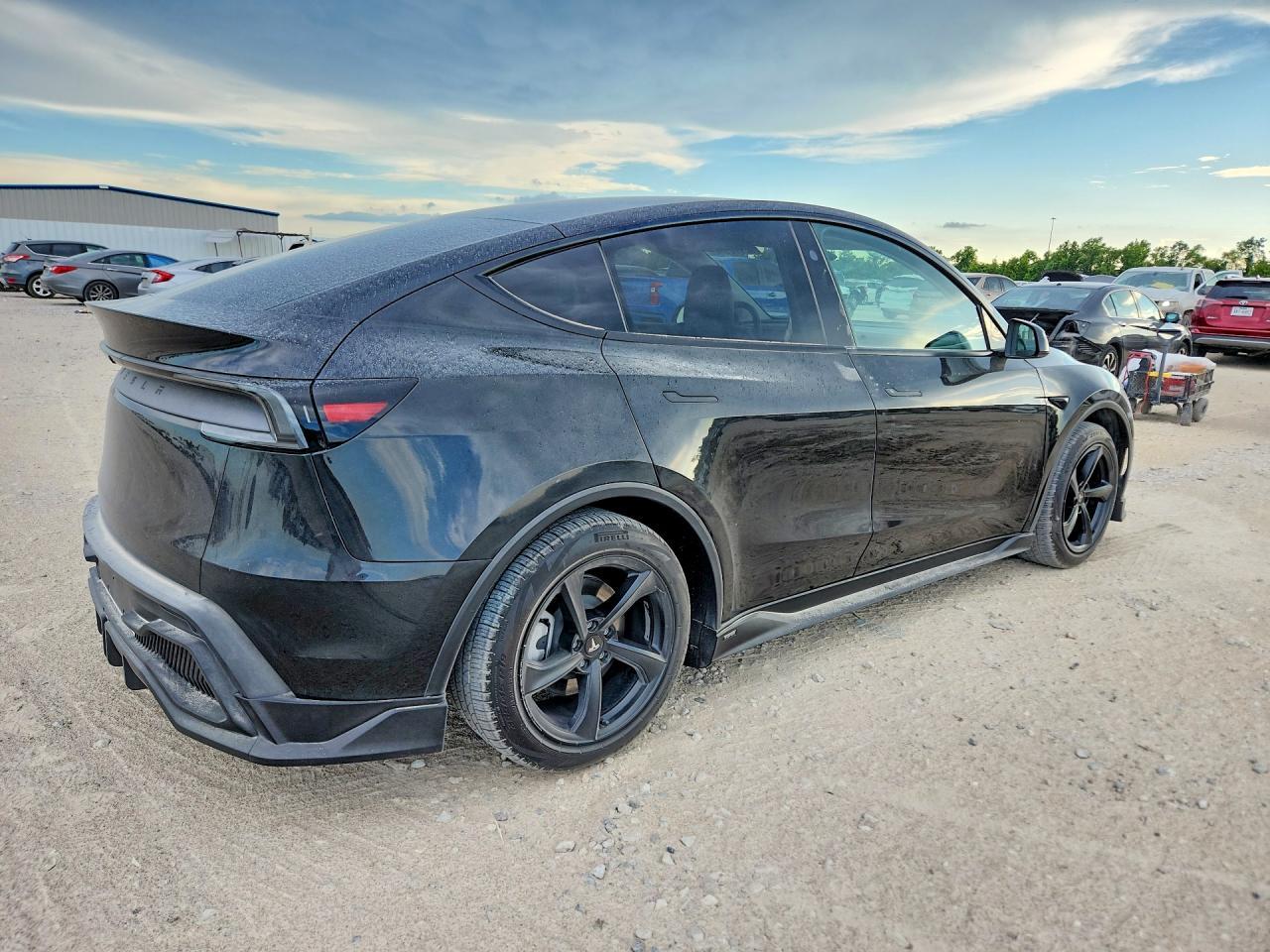 2026 Tesla Model Y - Image 3