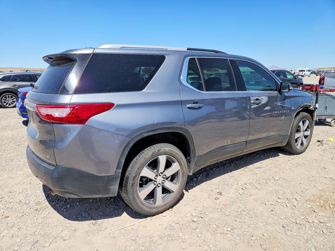 2018 Chevrolet Traverse Lt - Image 3