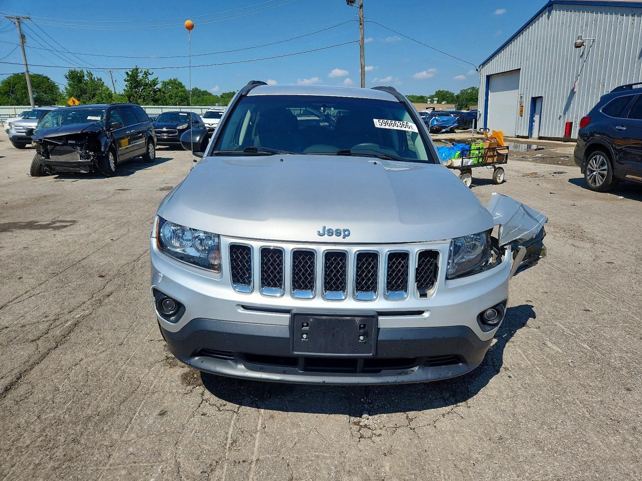 2014 Jeep Compass Sport - Фото 5