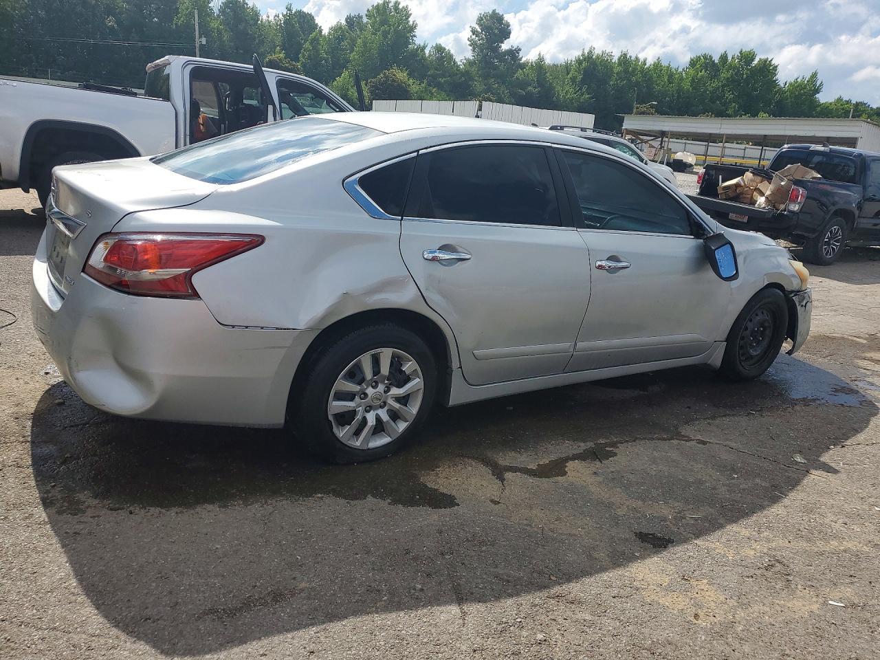 2013 Nissan Altima 2.5 - Фото 3