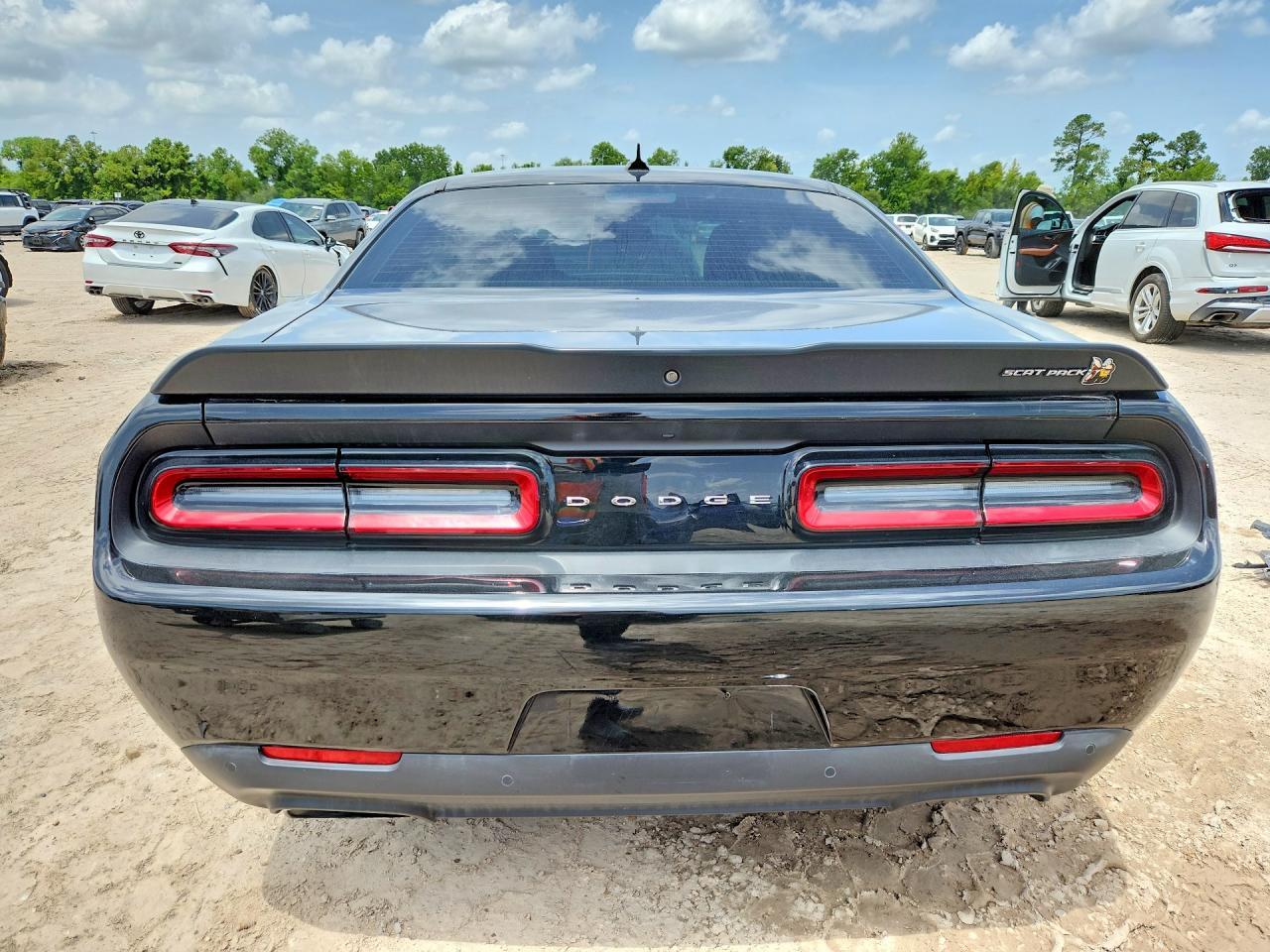 2022 Dodge Challenger R - Фото 6