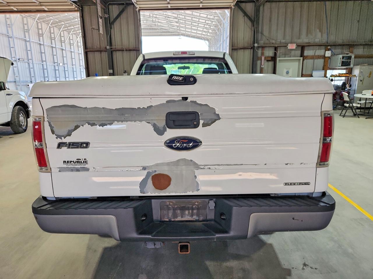 2011 Ford F150 - Фото 6