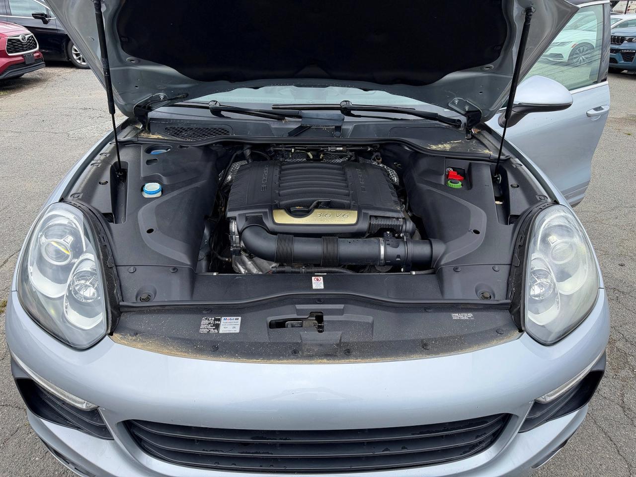 2016 Porsche Cayenne - Image 7