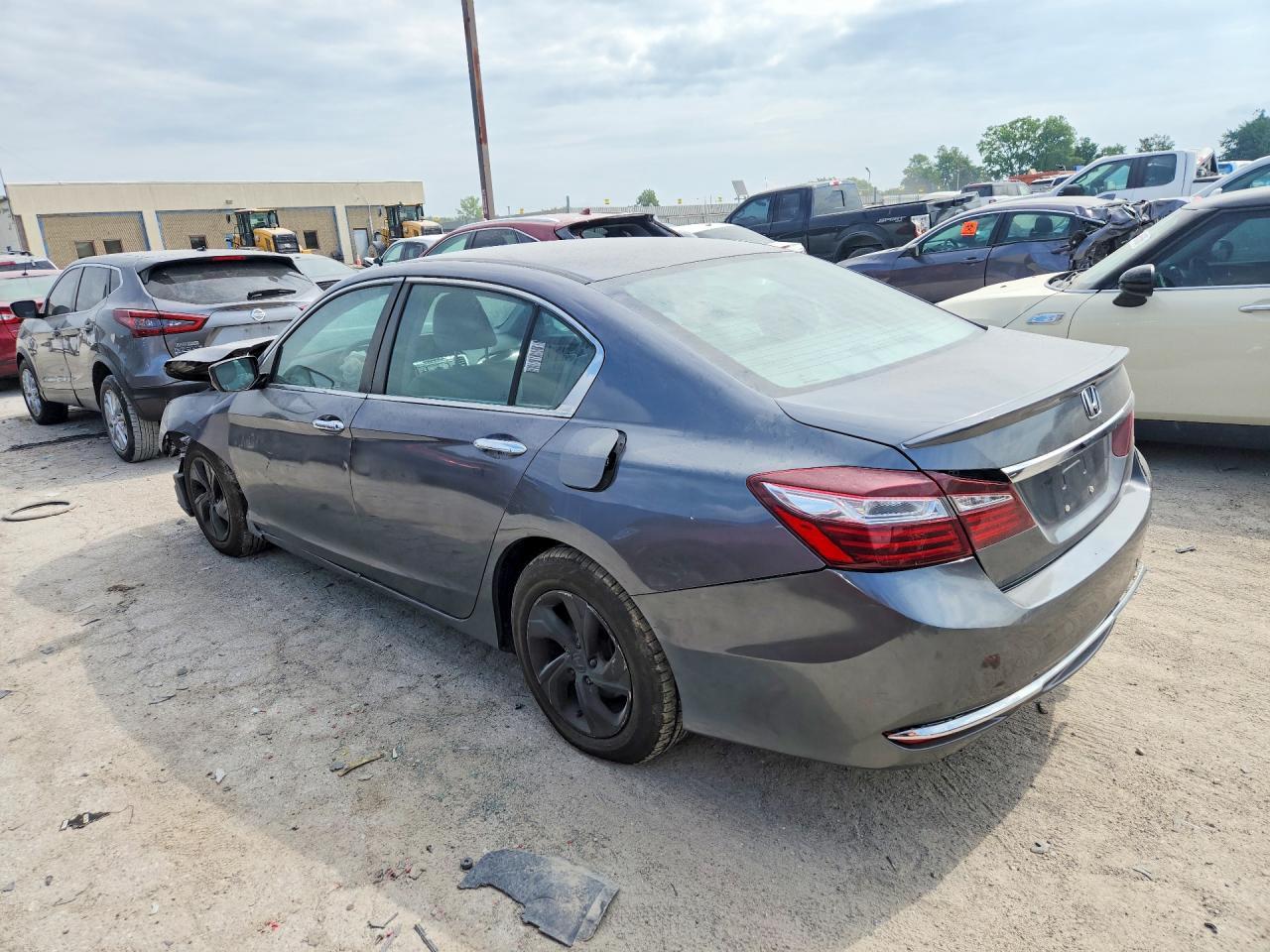 2017 Honda Accord Lx - Фото 2