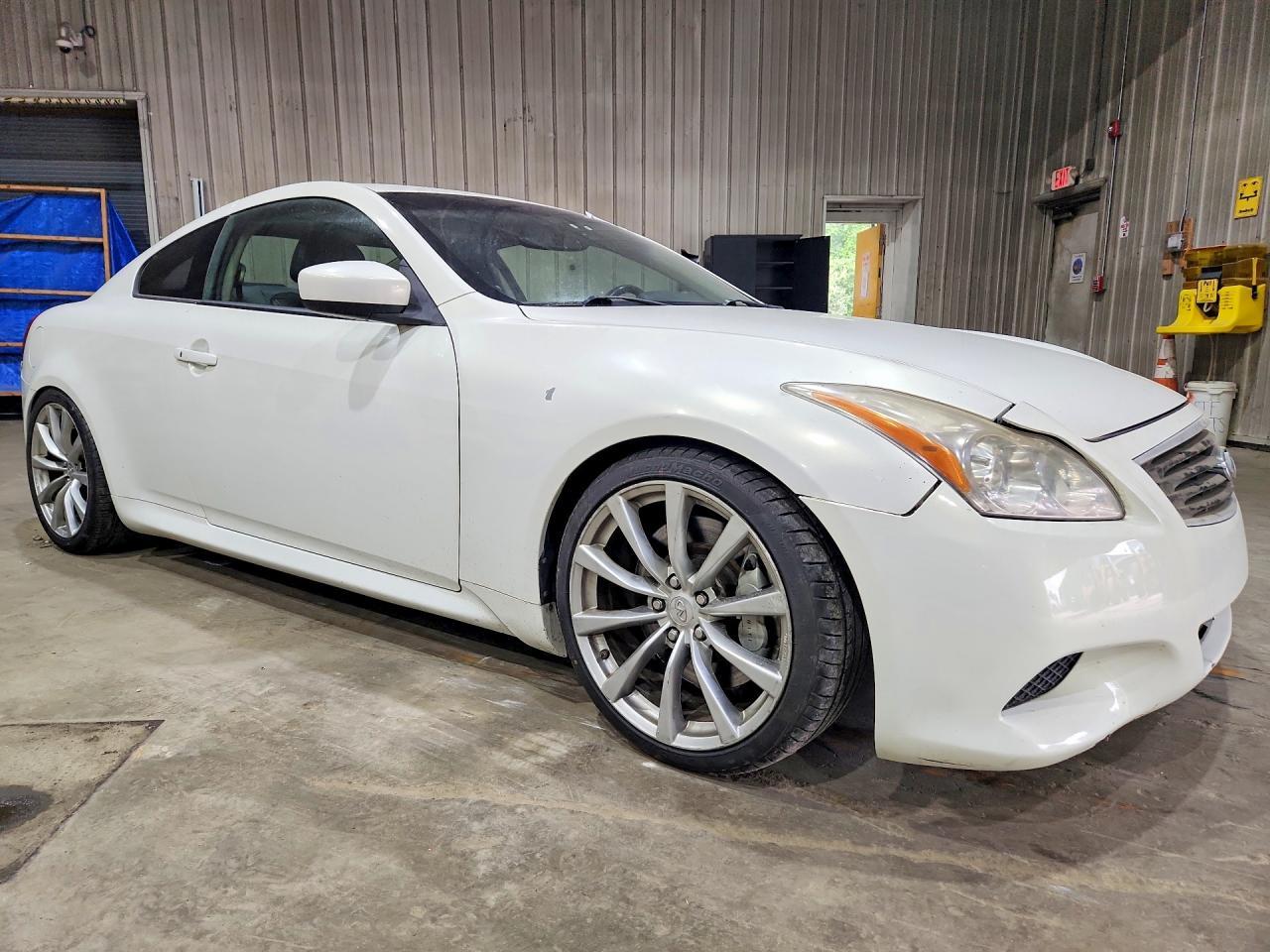 2010 Infiniti G37 Coupe Base - Фото 4