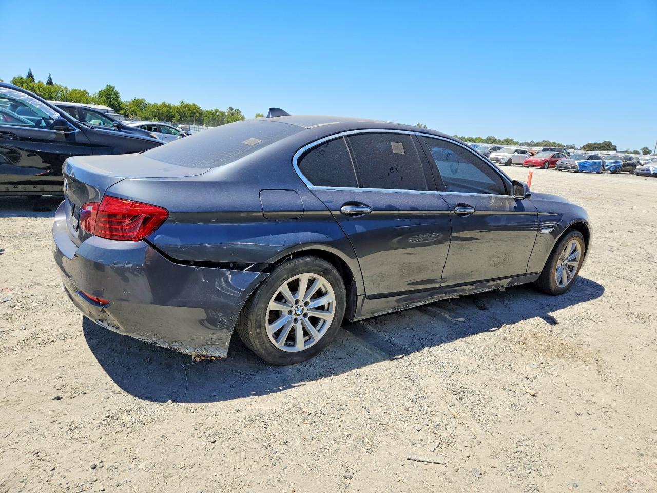 2015 BMW 528 I - Image 3