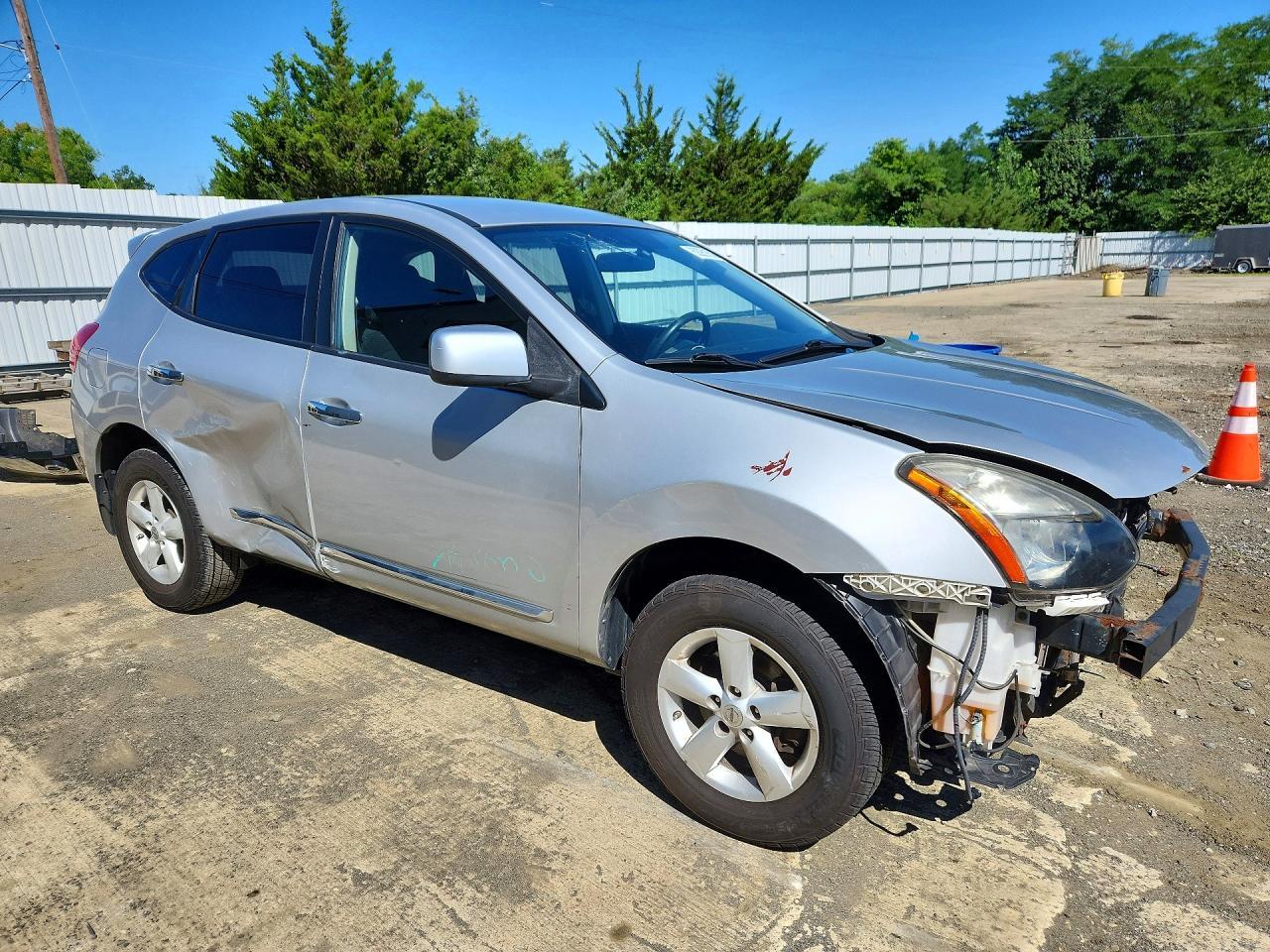 2013 Nissan Rogue S - Фото 4