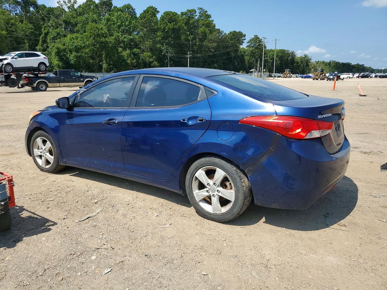 2013 Hyundai Elantra Gls - Фото 2