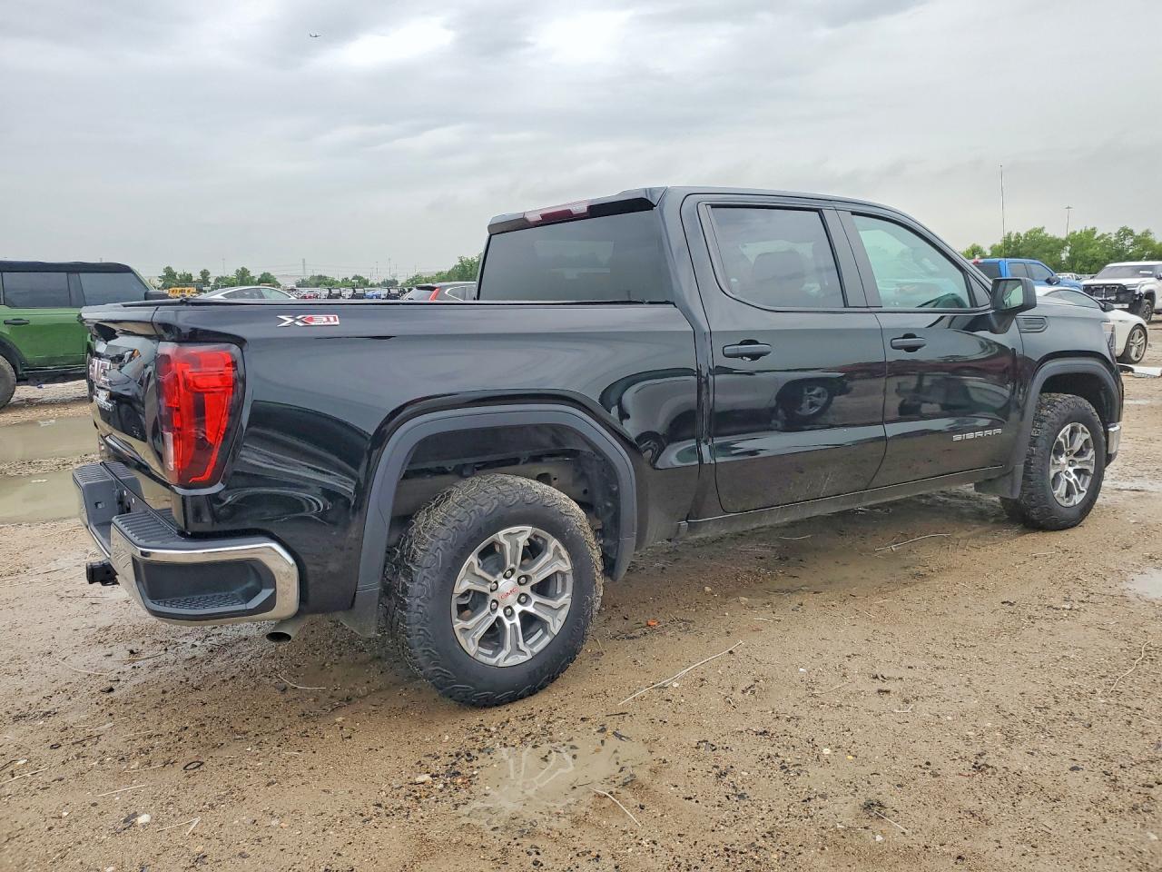 2024 GMC Sierra K1500 - Фото 3