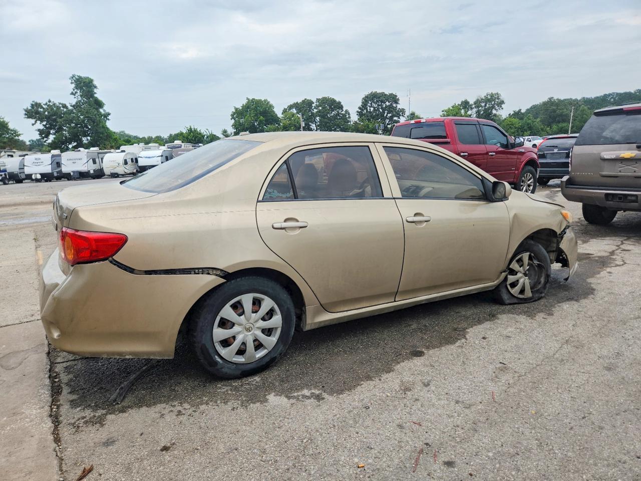 2010 Toyota Corolla Le - Фото 3