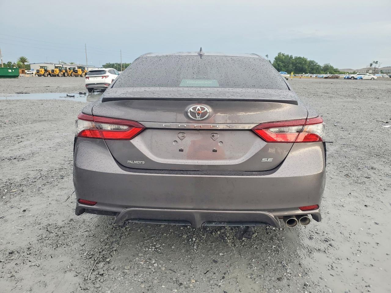 2023 Toyota Camry Se - Image 6