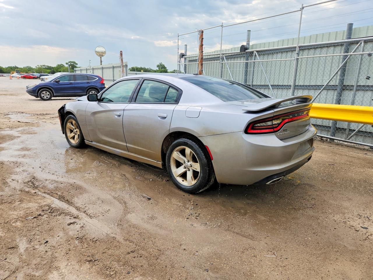 2015 Dodge Charger Se - Фото 2