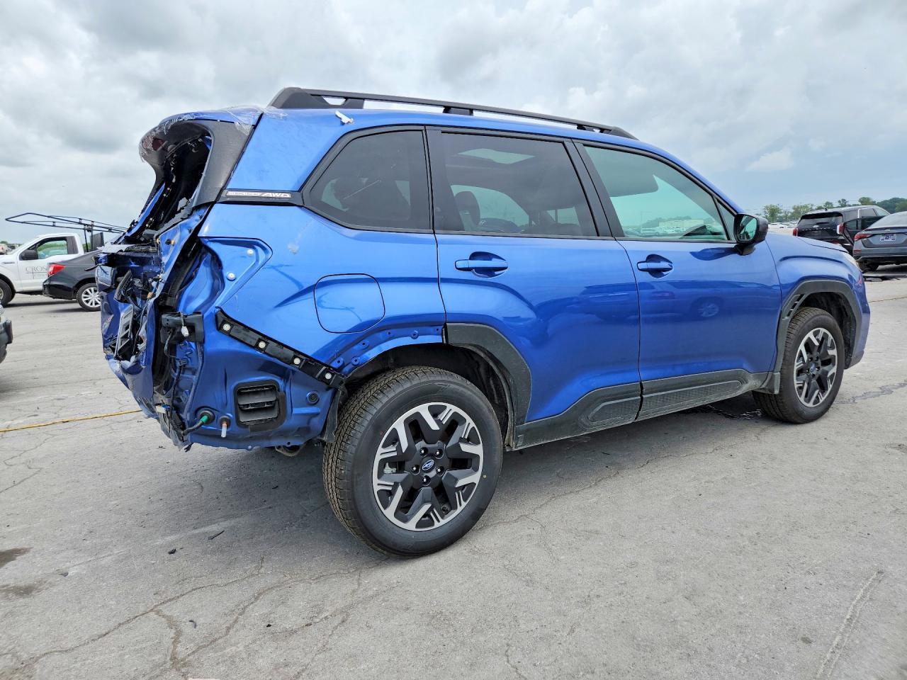 2026 Subaru Forester Premium - Image 3