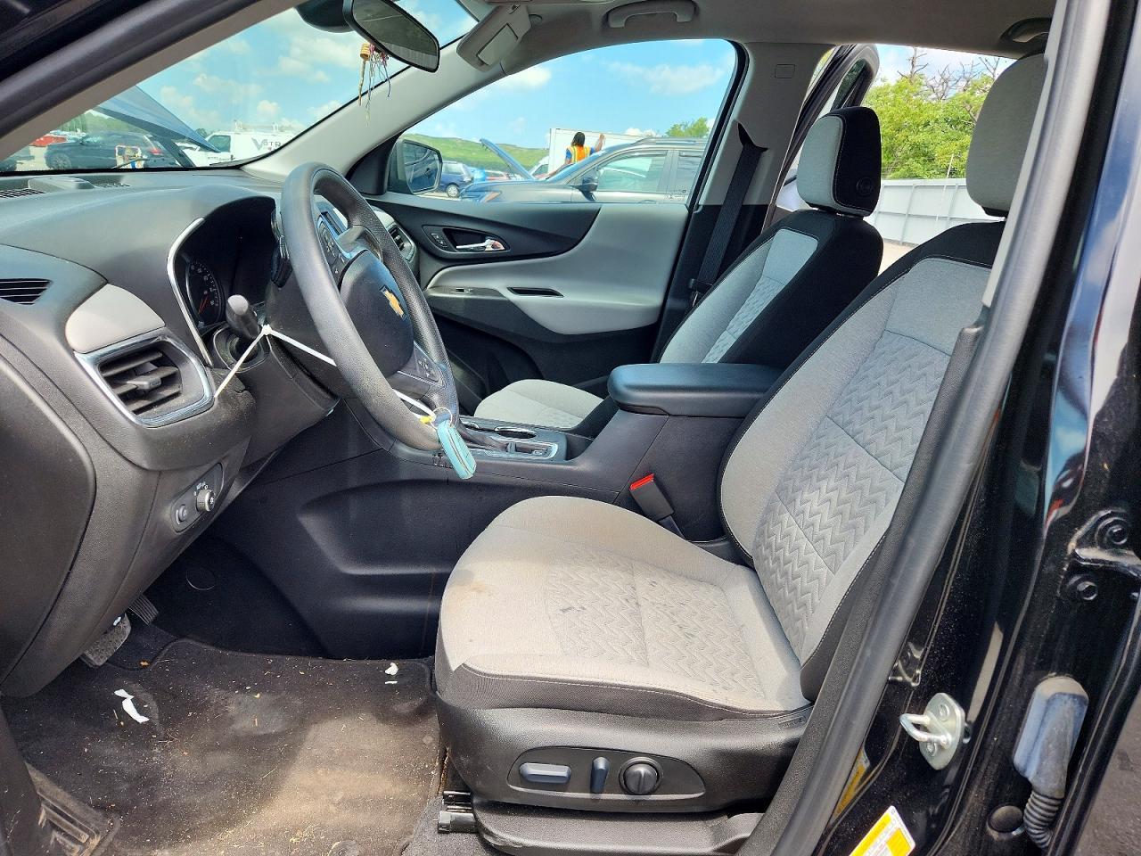 2022 Chevrolet Equinox Ls - Фото 7