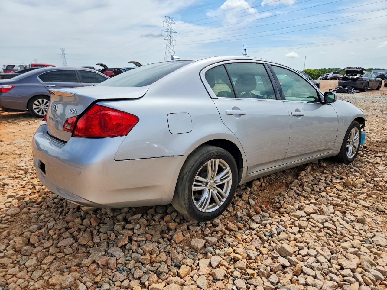 2013 Infiniti G37 Sedan X - Image 3