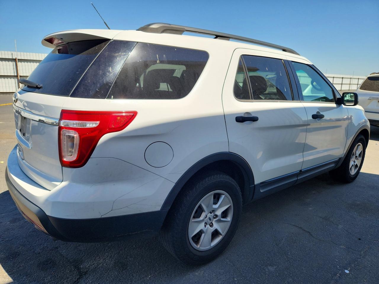 2013 Ford Explorer - Фото 3