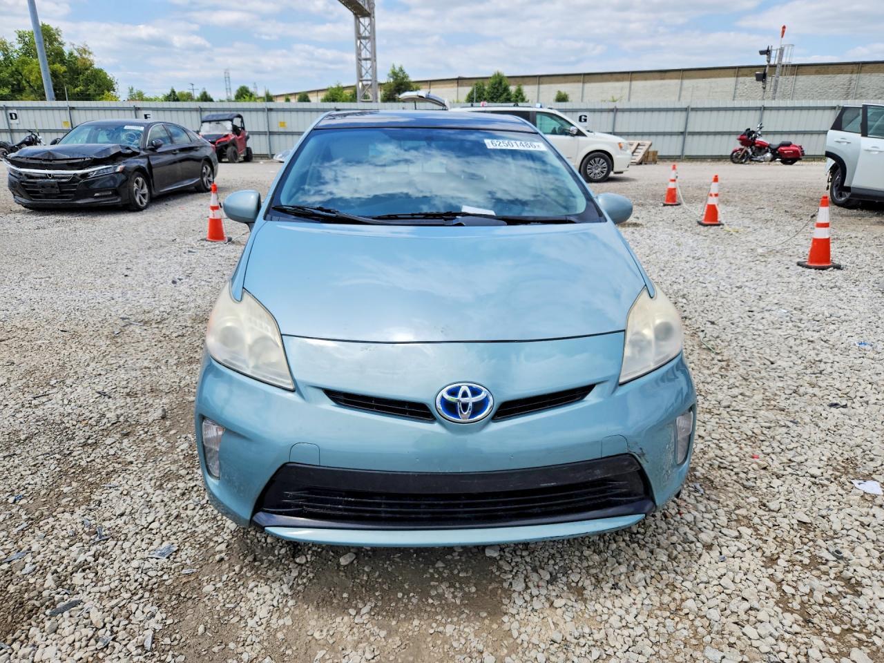 2013 Toyota Prius Three - Image 5