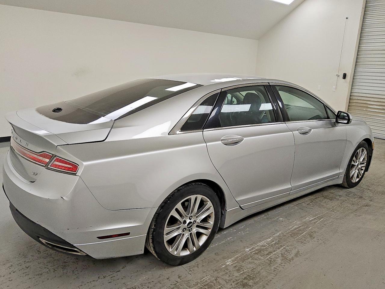 2013 Lincoln Mkz - Image 3