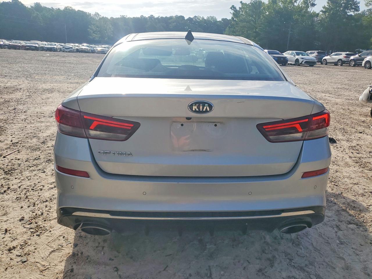 2020 Kia Optima Special Edition - Image 6
