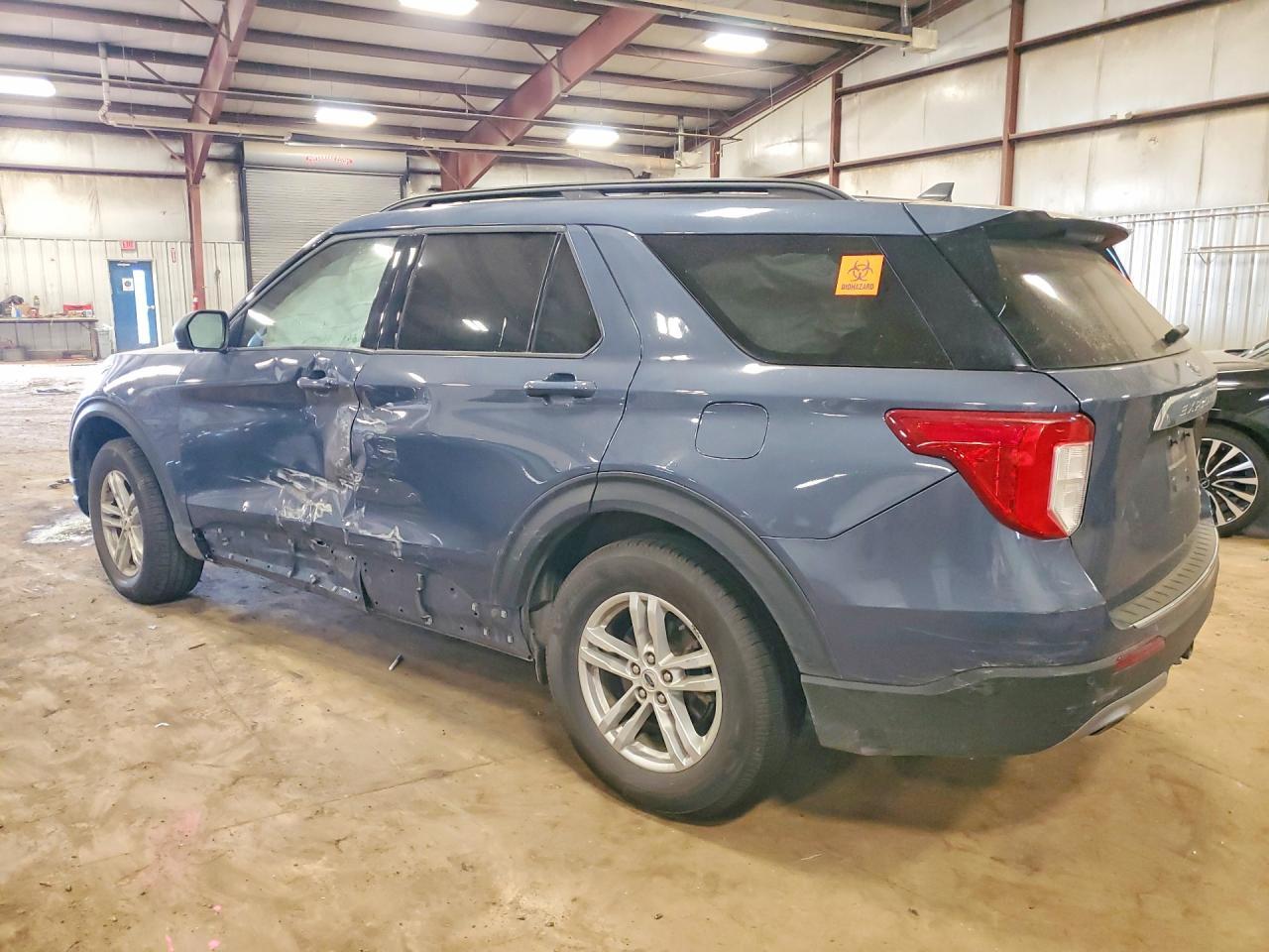 2021 Ford Explorer Xlt - Фото 2