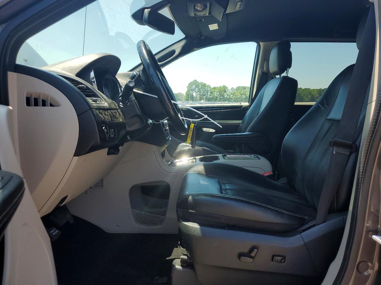 2020 Dodge Grand Caravan Sxt - Image 7