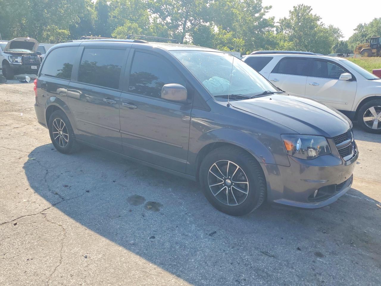 2016 Dodge Grand Caravan Sxt - Фото 4