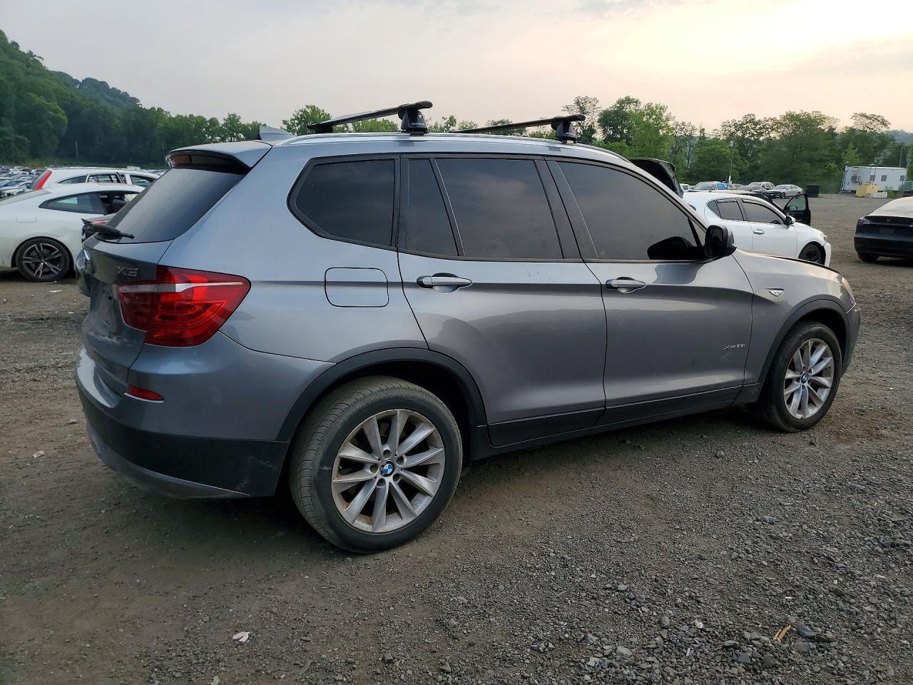 2014 BMW X3 xDrive28I - Image 3