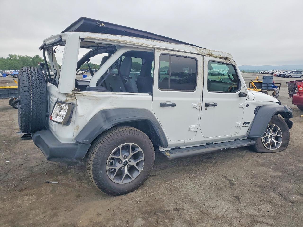 2026 Jeep Wrangler Sport - Image 3