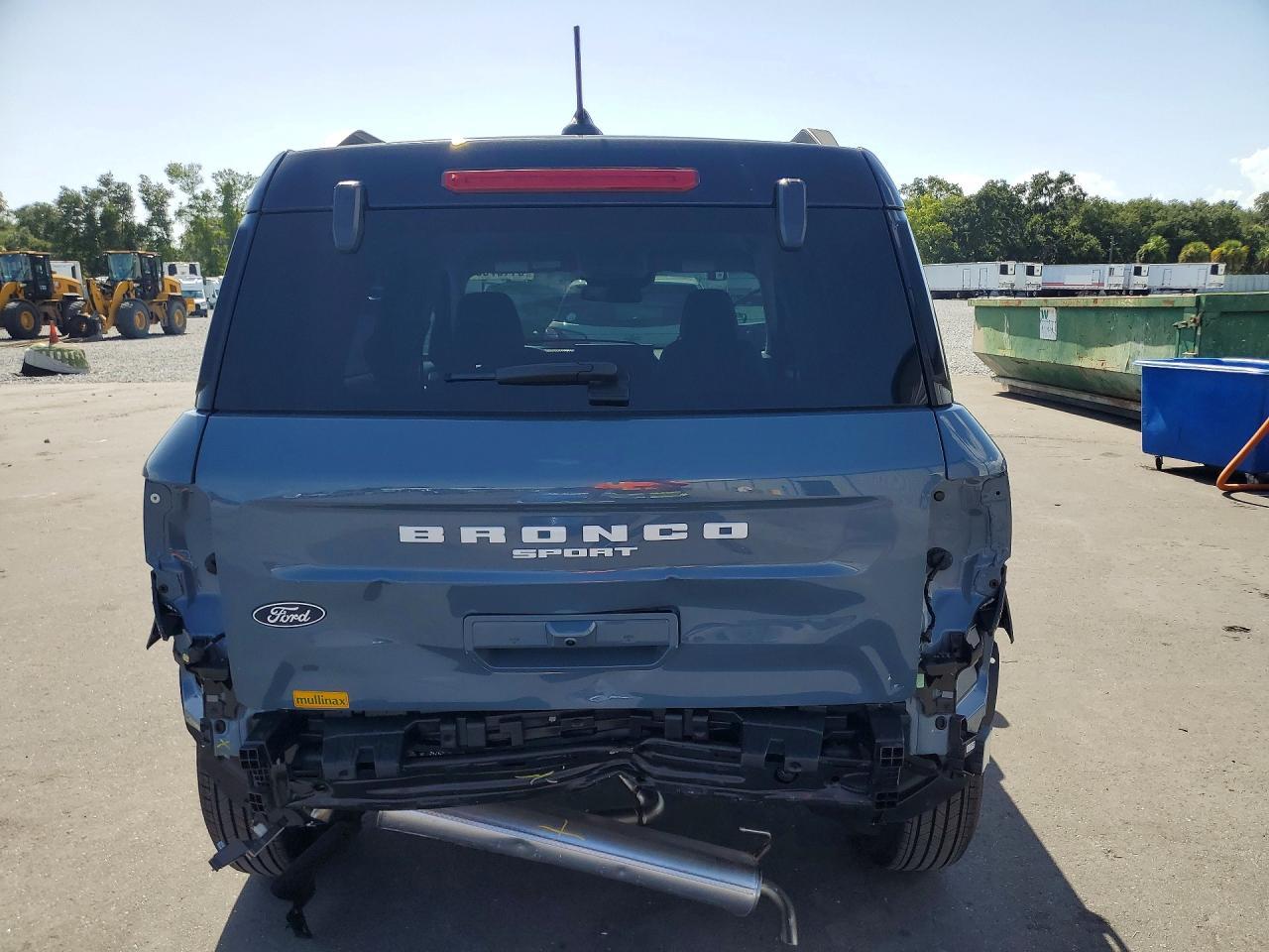 2026 Ford Bronco Sport Outer Banks - Image 6