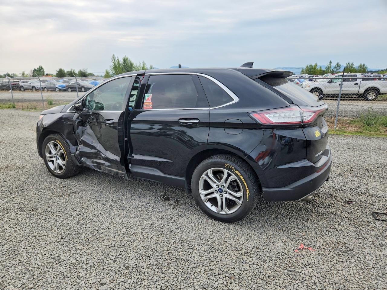 2016 Ford Edge Titanium - Фото 2