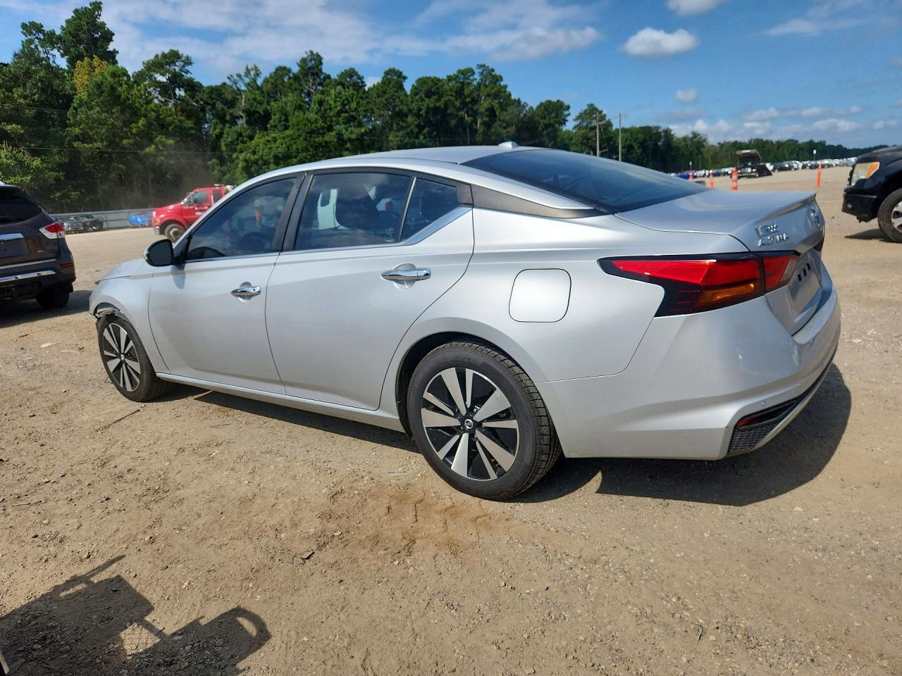 2022 Nissan Altima Sv - Фото 2
