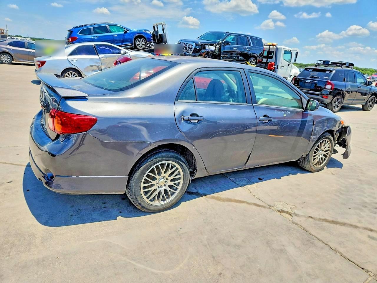 2010 Toyota Corolla S - Фото 3