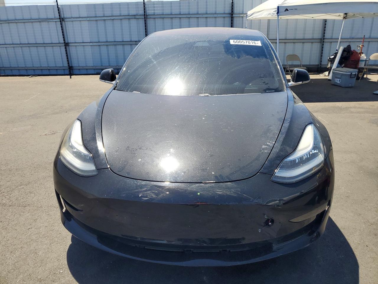 2019 Tesla Model 3 - Image 5