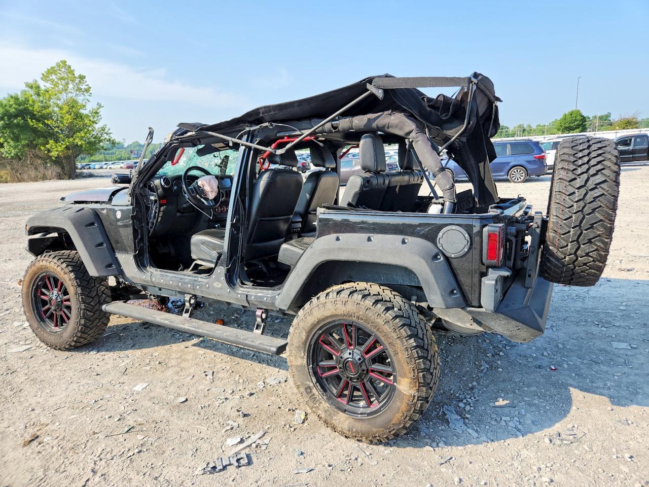 2016 Jeep Wrangler Unlimited Rubicon - Фото 2